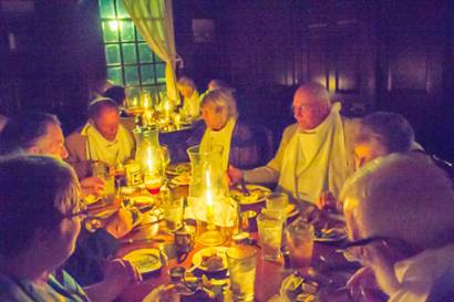 candlelight dining at King's Arm incl Rozyckis and McKees.jpg